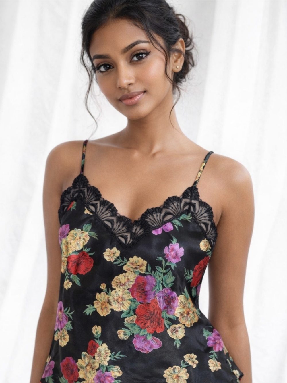 Vintage VS Gold Label Satin Floral Camisole Black Lace 90s S - Picture 7 of 7